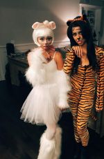 SARAH HYLAND at Matthew Morrison’s Halloween Masquerade Ball in Los Angeles 10/25/2015