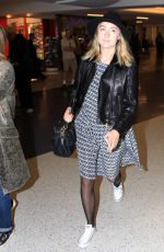 SAOIRSE RONAN at Los Angeles International Airport 11/06/2015