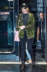 IGGY AZALEA Leaves a Dermatologist Office in Beverly Hills 11/20/2015