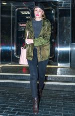 IGGY AZALEA Leaves a Dermatologist Office in Beverly Hills 11/20/2015