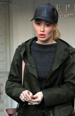IGGY AZALEA Leaves a Dermatologist Office in Beverly Hills 11/20/2015