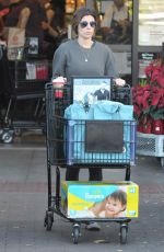 JAMIE-LYNN SIGLER Shopping at The Pavilion in Beverly Hills 11/27/2015