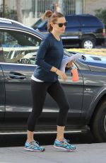 JENNIFER GARNER Arrives at a Gym in Brentwood 11/12/2015