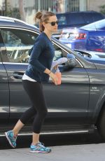 JENNIFER GARNER Arrives at a Gym in Brentwood 11/12/2015