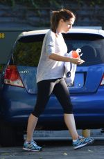 JENNIFER GARNER in Leggings Out in Brentwood 11/14/2015