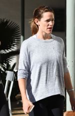 JENNIFER GARNER in Leggings Out in Brentwood 11/14/2015