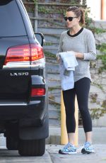 JENNIFER GARNER in Tights at a Gym in Hollywood 10/31/2015