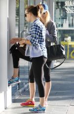 JENNIFER GARNER Out and About in Los Angeles 11/06/2015
