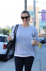 JENNIFER GARNER Out and About in Los Angeles 11/21/2015