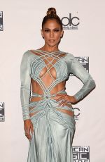 JENNIFER LOPEZ at 2015 American Music Awards in Los Angeles 11/22/2015