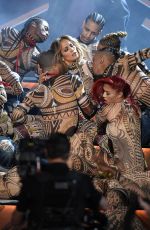 JENNIFER LOPEZ Performs at American Music Awards 2015 11/22/2015