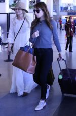 JENNIFER MORRISON at Los Angeles International Airport 11/07/2015