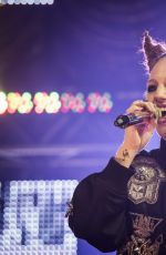 JESS GLYNNE at Kiss FM