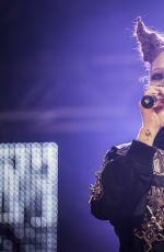JESS GLYNNE at Kiss FM