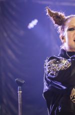 JESS GLYNNE at Kiss FM