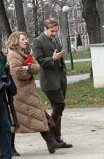 JESSICA CHASTAIN on the Set of Zookeeper