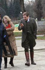 JESSICA CHASTAIN on the Set of Zookeeper