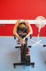 JESSICA ENNIS-HILL - English Institute of Sport Photoshoot