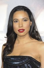 JURNEE SMOLLET at The Danish Girl Premiere in Westwood 11/21/2015