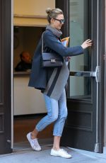 KARLIE KLOSS Out and About in New York 11/04/2015