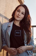 KELLI BERGLUND - Muse Fashion Collection 2015