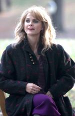 KERI RUSSELL on the Set of The Americans in Queens 11/07/2015
