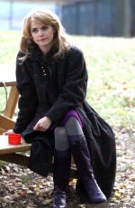 KERI RUSSELL on the Set of The Americans in Queens 11/07/2015