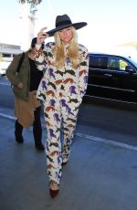 KESHA Arrives at LAX Airport in Los Angeles 11/25/2015