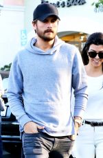 KOURTNEY KARDASHIAN at Marmalade Cafe in Calabasas 11/25/2015