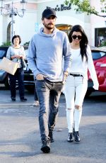 KOURTNEY KARDASHIAN at Marmalade Cafe in Calabasas 11/25/2015