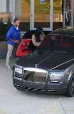KYLIE JENNER Shopping New Rolls Royce 11/04/2015