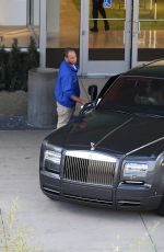 KYLIE JENNER Shopping New Rolls Royce 11/04/2015