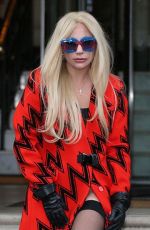 LADY GAGA Out and About in London 25/11/2015