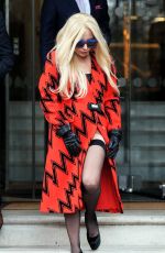 LADY GAGA Out and About in London 25/11/2015