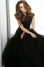 LAURA MARANO by Sherri Hill Teen Prom Photoshoot