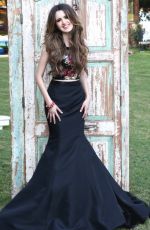 LAURA MARANO by Sherri Hill Teen Prom Photoshoot