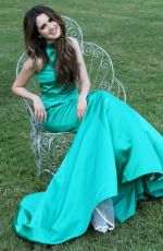 LAURA MARANO by Sherri Hill Teen Prom Photoshoot
