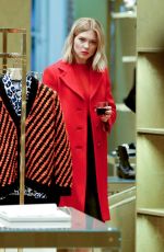 LEA SEYDOUX Out Shopping in New York 11/05/2015