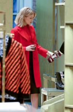 LEA SEYDOUX Out Shopping in New York 11/05/2015