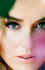 LINDSEY VONN in Health Magazine, December 2015 Issue