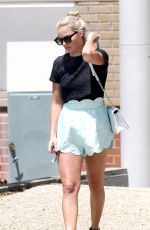 MARGOT ROBBIE Out and About in Sydney 11/15/2015