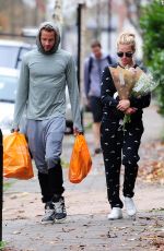 MARGOT ROBBIE Out Shopping in London 11/08/2015