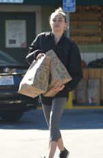 MILEY CYRUS Shopping at Whole Foods market in Los Angeles 11/05/2015