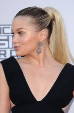 OLIVIA HOLT at 2015 American Music Awards in Los Angeles 11/22/2015