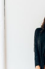 PARKER POSEY on the Set of a Photoshoot 11/16/2015 mixed q