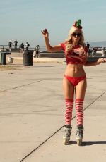 PHOEBE PRICE and ANA BRAGA Rollerblade in Venice Beach 11/20/2015
