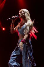 PIA MIA PEREZ Performs at Beats and Eats Concert in Sydney 11/21/2015