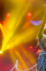 PIA MIA PEREZ Performs at Beats and Eats Concert in Sydney 11/21/2015