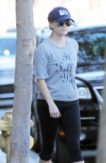 REESE WITHERSPOON Heading to a Yoga Class in Los Angeles 11/04/2015