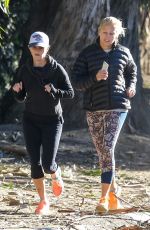 REESE WITHERSPOON Leaves Yoga Class in Los Angeles 11/17/2015